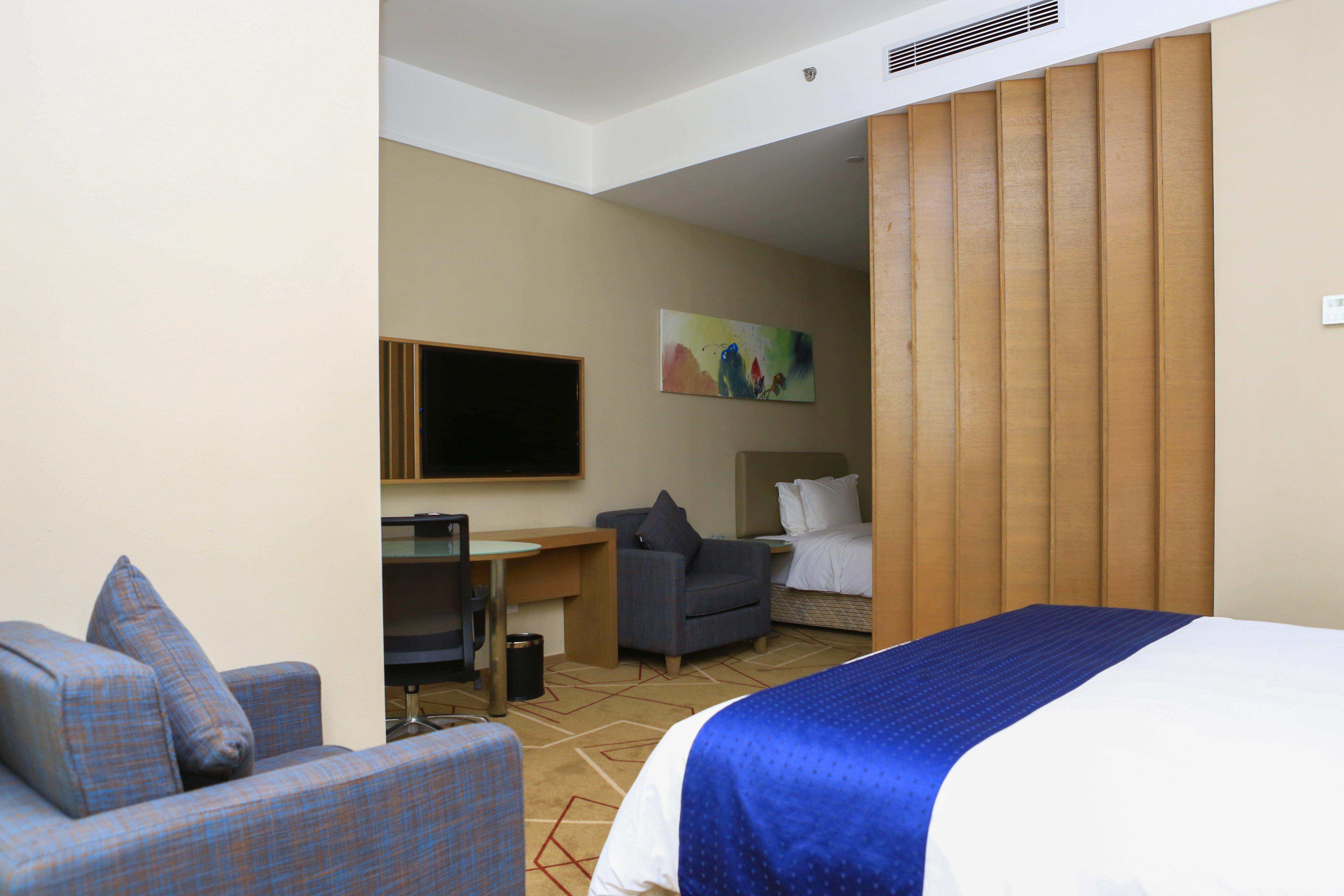 Holiday Inn Express Chengdu West Gate By Ihg Exteriér fotografie